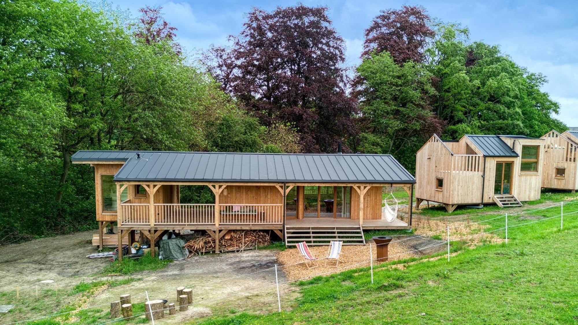Les Cabanes Champetres - Le Domaine Des Trois Tilleuls Villers-la-Ville Exterior photo